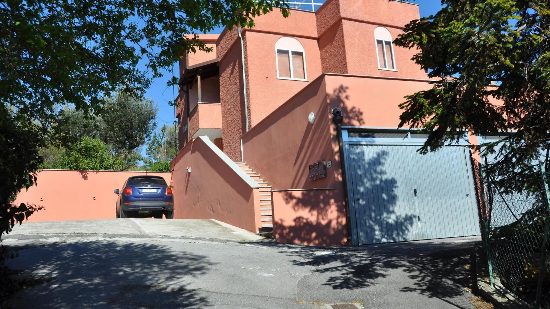 Villa Paolina Ceriale - app. 6 posti