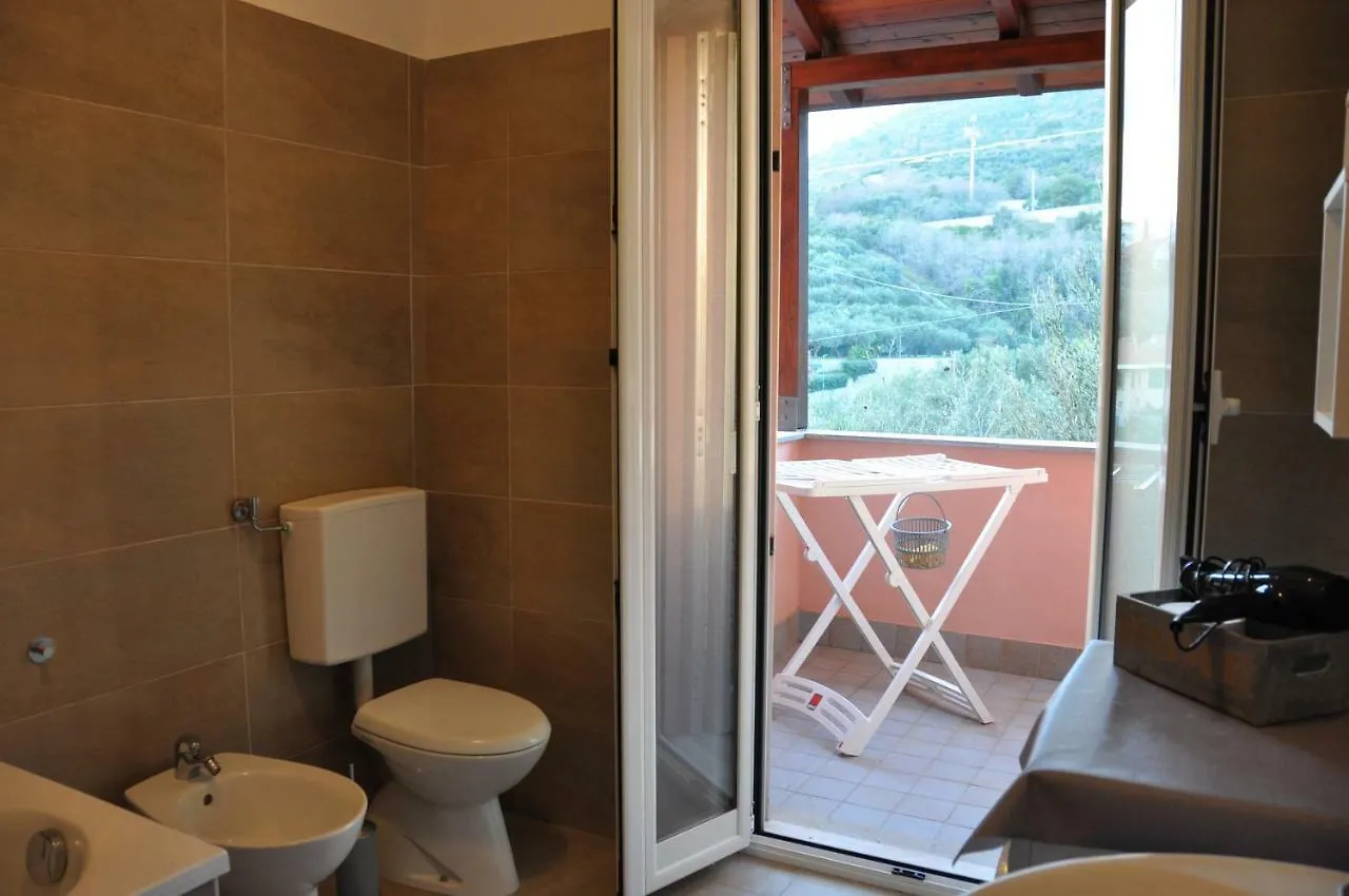 Villa Paolina Ceriale - app. 6 posti Appartamento